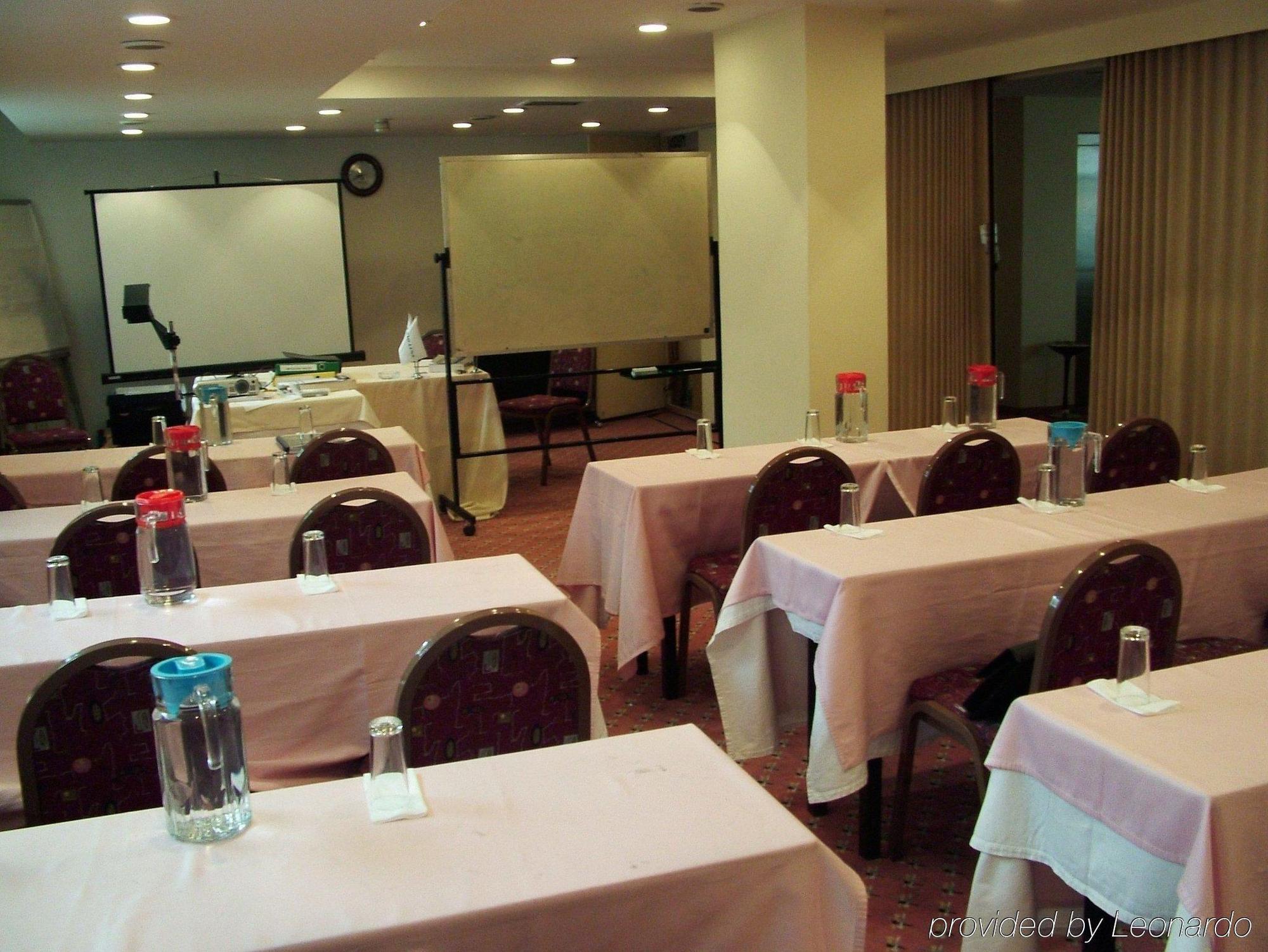 Aden Hotel อิสตันบูล ภายนอก รูปภาพ